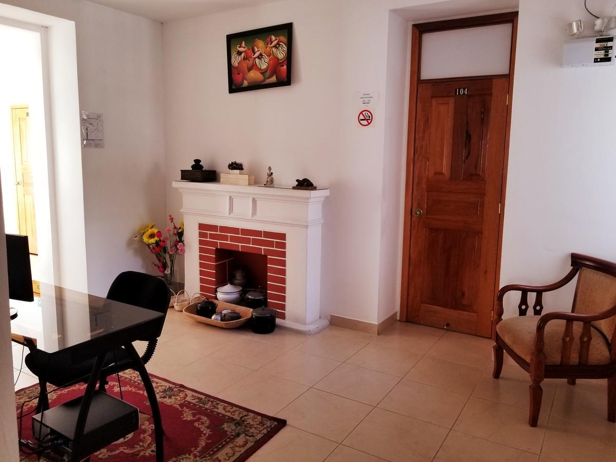 Heritage Inn كويتو المظهر الخارجي الصورة