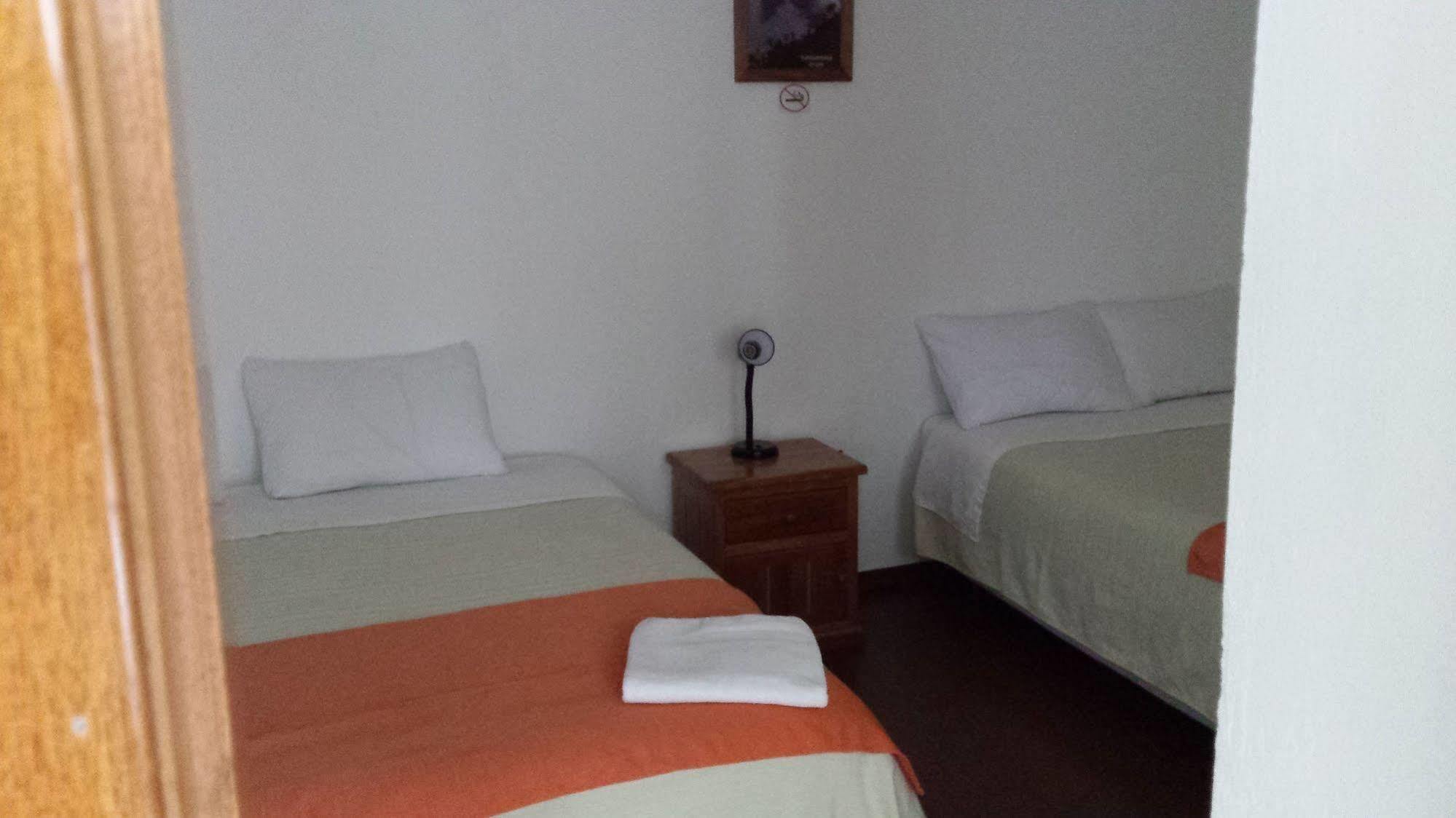 Heritage Inn كويتو المظهر الخارجي الصورة