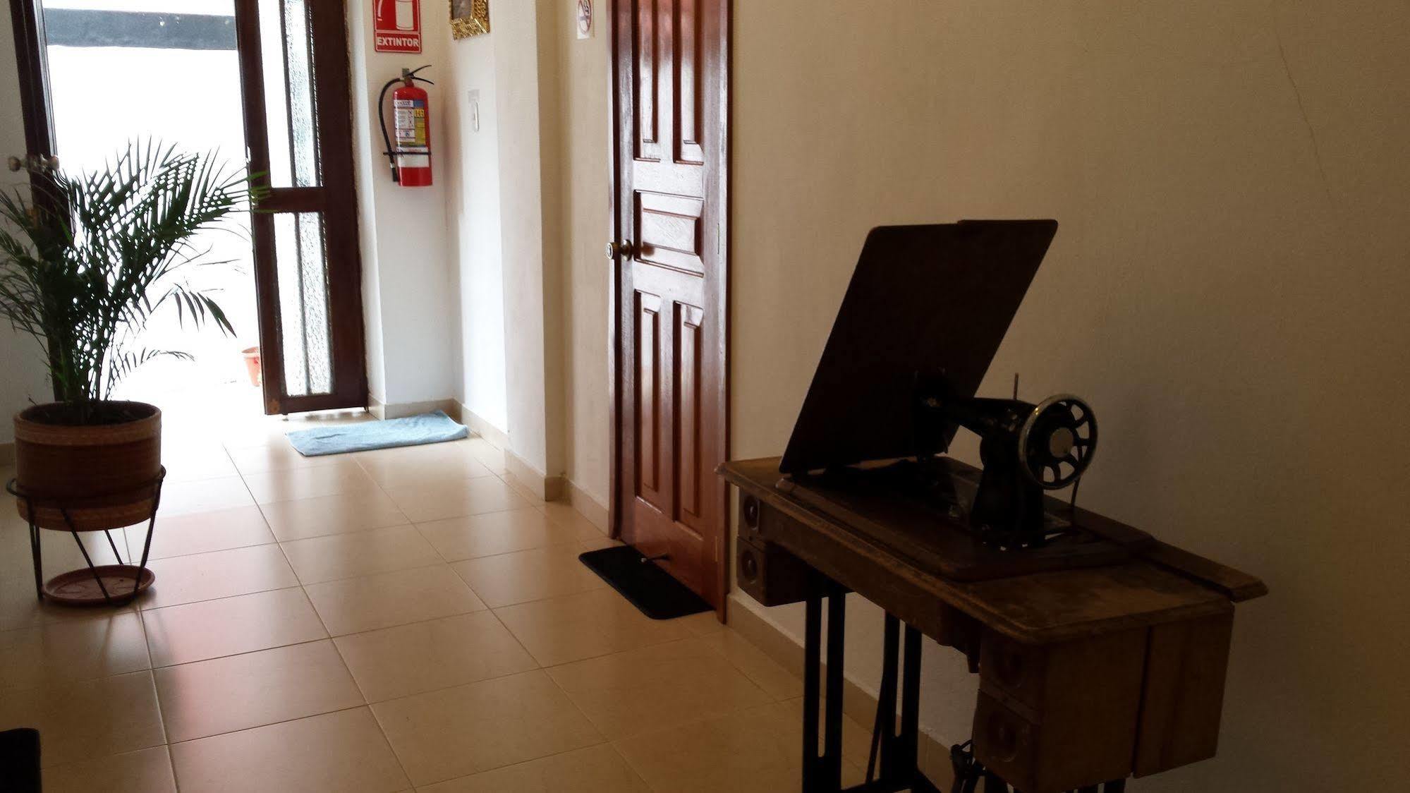 Heritage Inn كويتو المظهر الخارجي الصورة